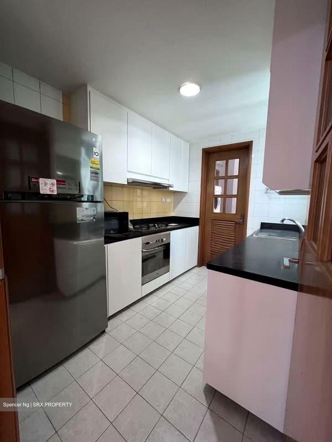 Queens (D3), Condominium #560739391